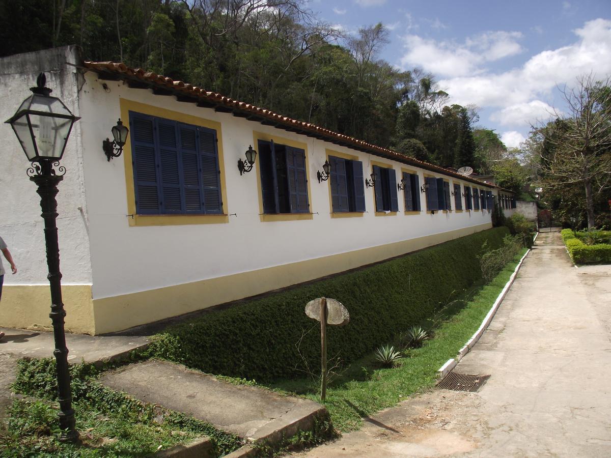 Hotel Miguel Pereira Extérieur photo